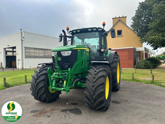 Tracteur agricole John Deere 6R215