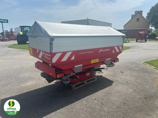 Distributeur d'engrais Kverneland EXACTATLGEO