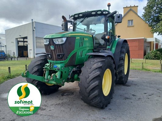 Tracteur agricole - 6215R