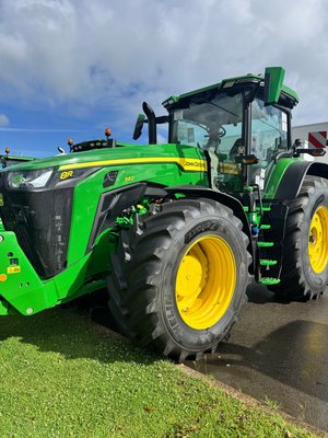 Tracteur agricole - 8R340