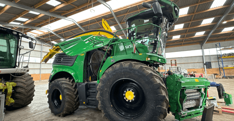 Ensileuse automotrice John Deere 9900 - 3