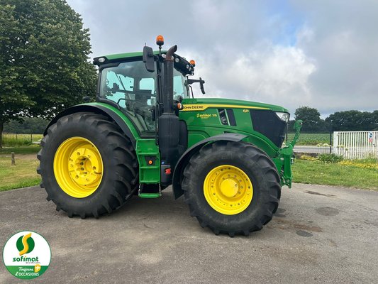 Tracteur agricole John Deere 6R215