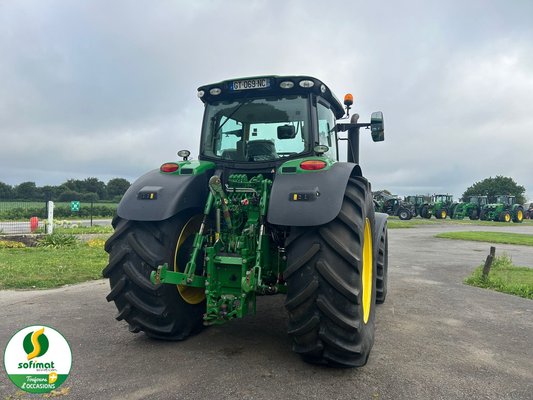 Tracteur agricole John Deere 6R215