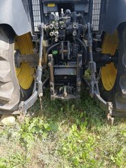 Tracteur agricole John Deere 6620 - 9