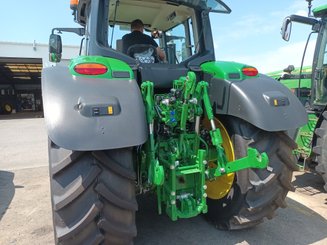 Tracteur agricole John Deere 6M155 - 1