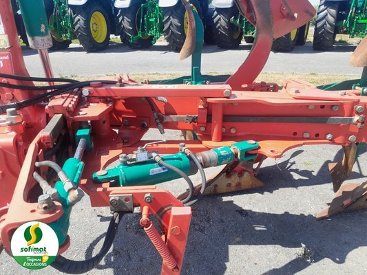 Charrue Kverneland ED100