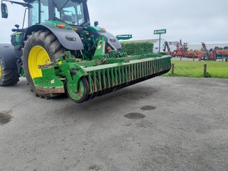 Herse rotative Amazone KE - 1