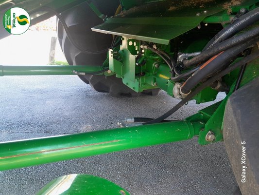 Moissonneuse batteuse John Deere T560HM