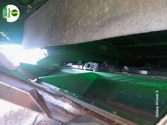 Moissonneuse batteuse John Deere T560HM