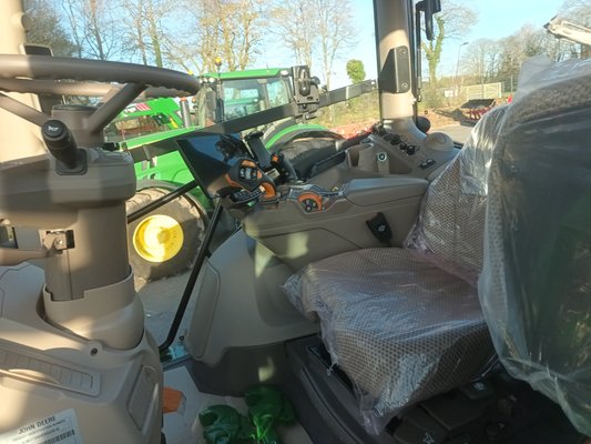 Tracteur agricole John Deere 6R175