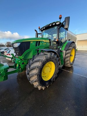 Tracteur agricole John Deere 6R155