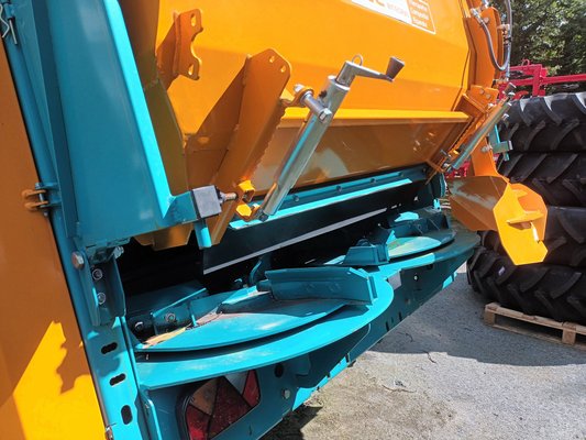Épandeur à fumier Rolland RF5517