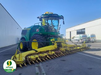 Ensileuse automotrice John Deere 9700 - 1