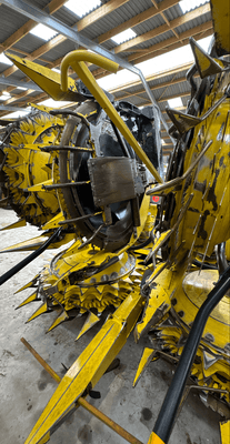 Ensileuse automotrice John Deere 9900