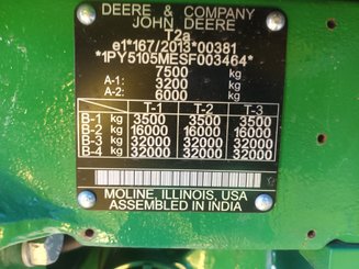 Tracteur agricole John Deere 5105M - 3