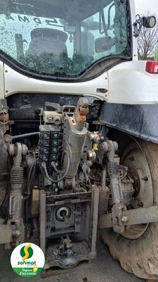 Tracteur agricole Valtra T234