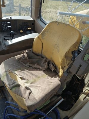 Tracteur agricole John Deere 6620