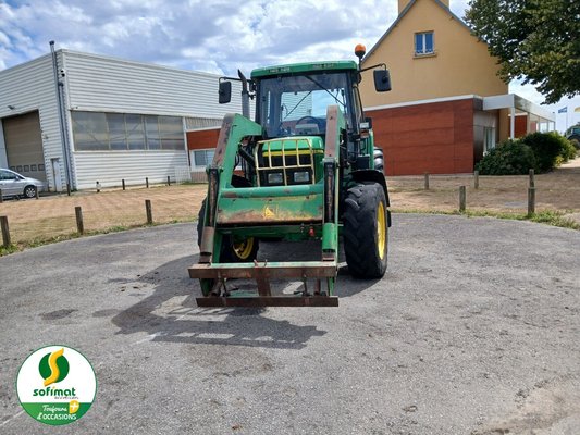Tracteur agricole John Deere 6110CTC4RM