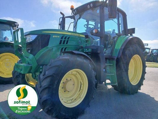 Tracteur agricole John Deere 6120M
