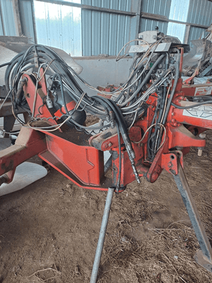 Charrue Grégoire-Besson SPERY8