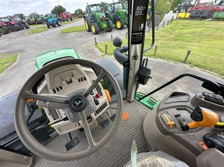 Tracteur agricole John Deere 6130M - 6