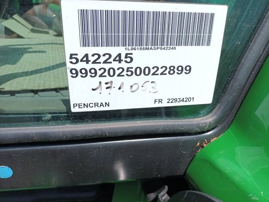 Tracteur agricole John Deere 6M155