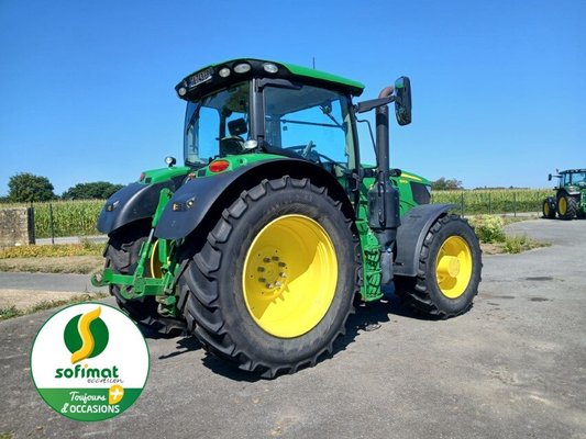 Tracteur agricole John Deere 6155R