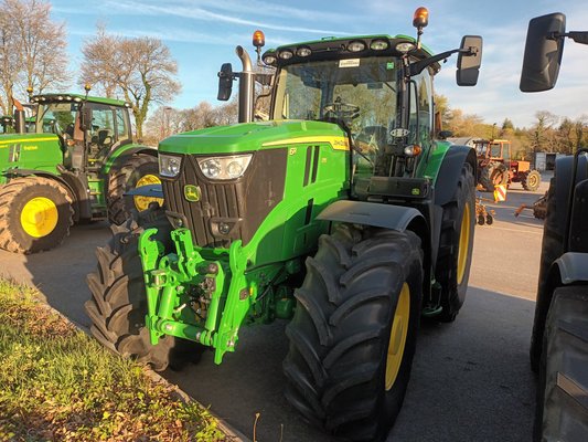 Tracteur agricole - 6R175