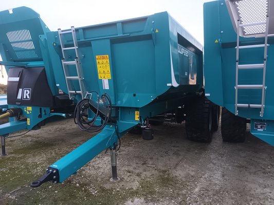 Benne agricole Rolland RS7136