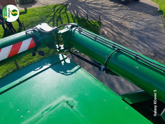 Moissonneuse batteuse John Deere T560HM