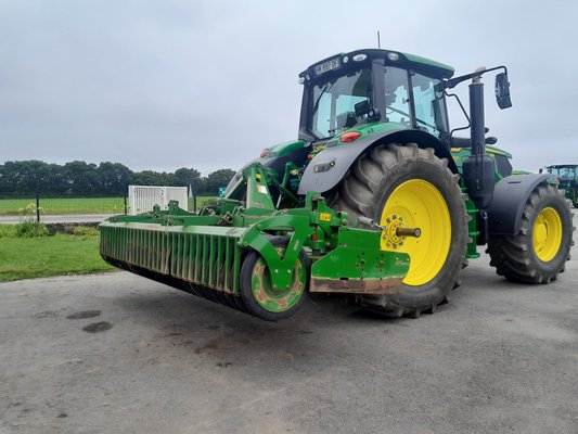 Herse rotative Amazone KE