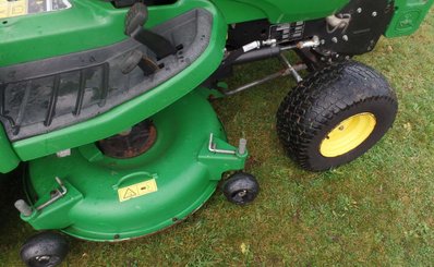 Tondeuse professionnelle John Deere X950R - 6