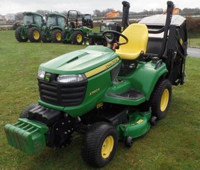 Tondeuse professionnelle John Deere X950R - 1