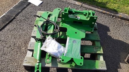 Autre remorque agricole John Deere CROCHET AUTO POUR TRACTEUR 6R  - 1