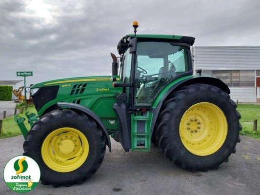 Tracteur agricole John Deere 6150R
