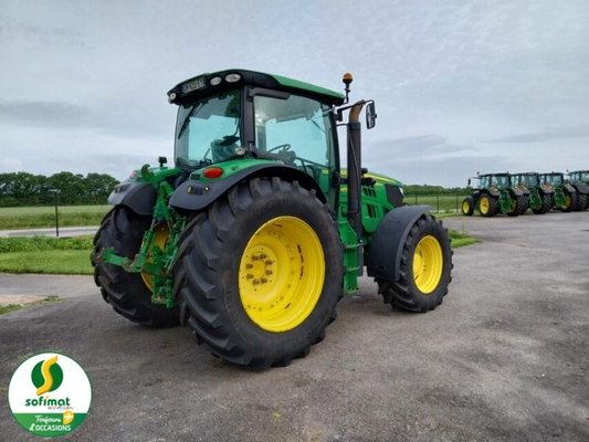 Tracteur agricole John Deere 6150R