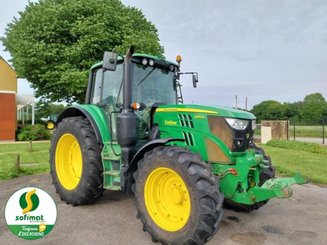 Tracteur agricole John Deere 6120M - 1