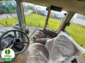 Tracteur agricole John Deere 6120M - 4