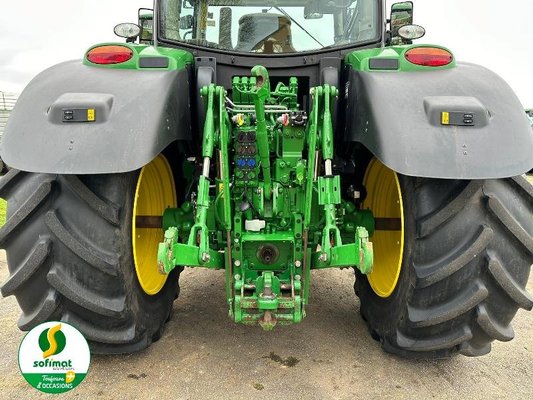 Tracteur agricole John Deere 6155R