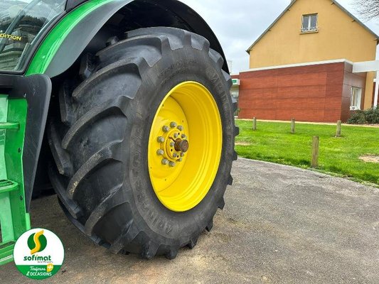 Tracteur agricole John Deere 6155R