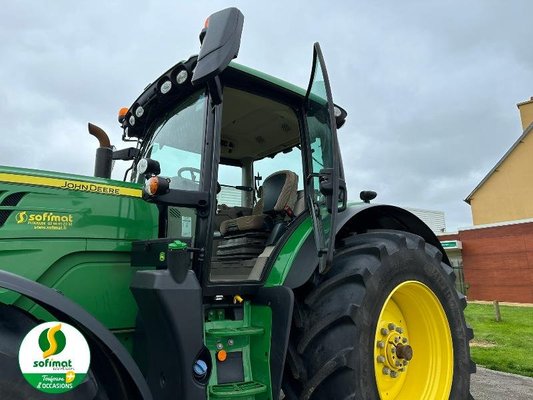 Tracteur agricole John Deere 6155R
