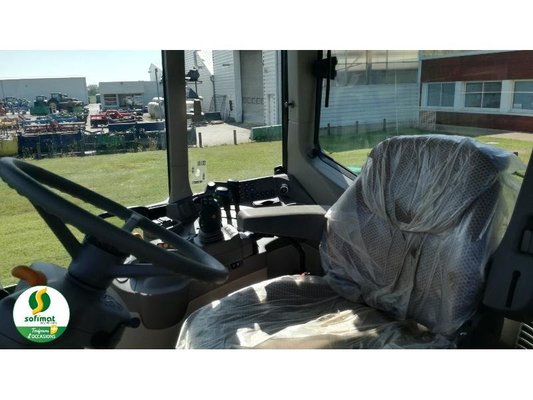 Tracteur agricole John Deere 6195M