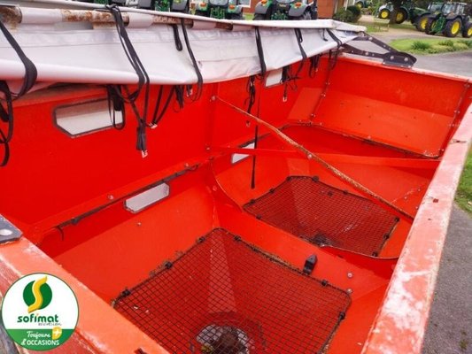 Distributeur d'engrais Kuhn AXIS401