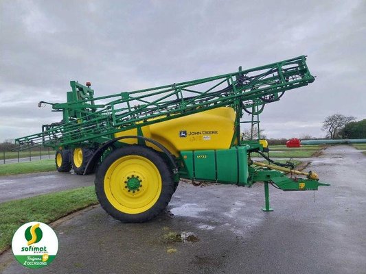 Pulvérisateur traîné John Deere M732