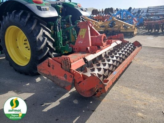 Herse rotative Kuhn HRB302D