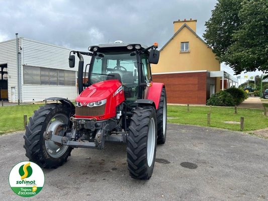 Tracteur agricole Massey Ferguson 5611