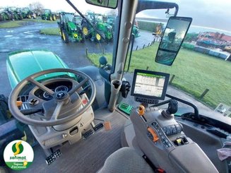 Tracteur agricole John Deere 6215R - 9