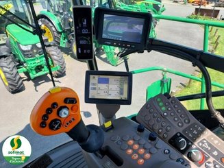 Ensileuse automotrice John Deere 8300 - 7