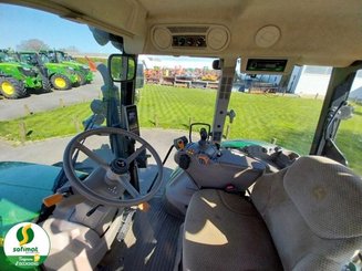 Tracteur agricole John Deere 5125R - 5
