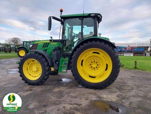 Tracteur agricole John Deere 6130R